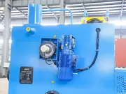 Motorlu kesme açısı ayar ünitesi